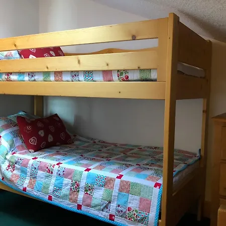 De Montalbert 32c 5-7 Pers Apartament *