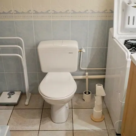 Apartment De Montalbert 32c 5-7 Pers